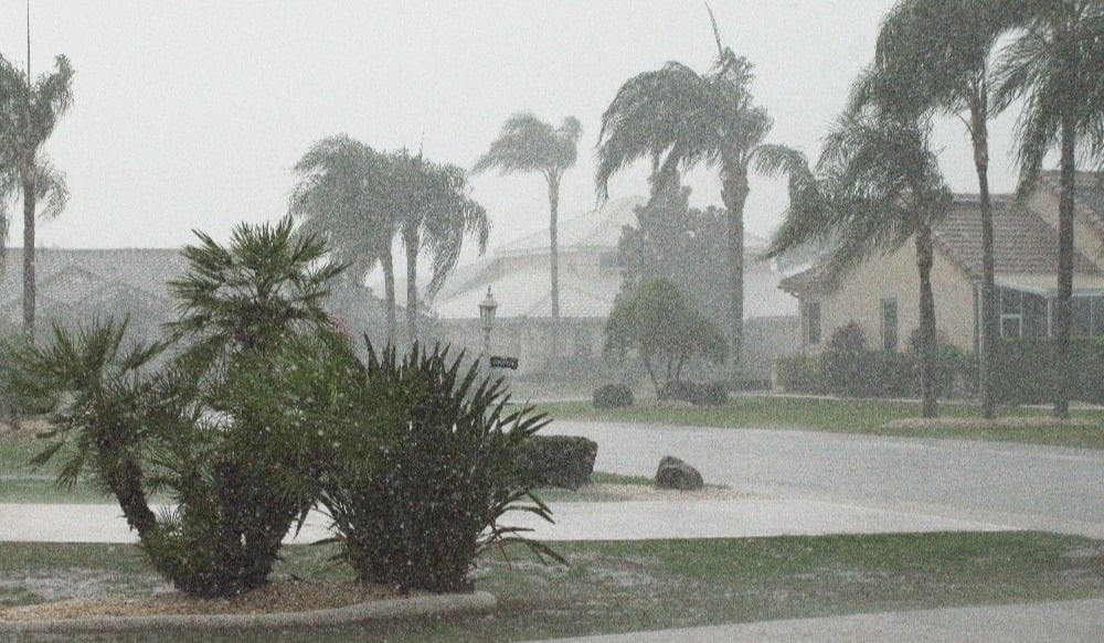 Florida neighborhood early hurricane winds